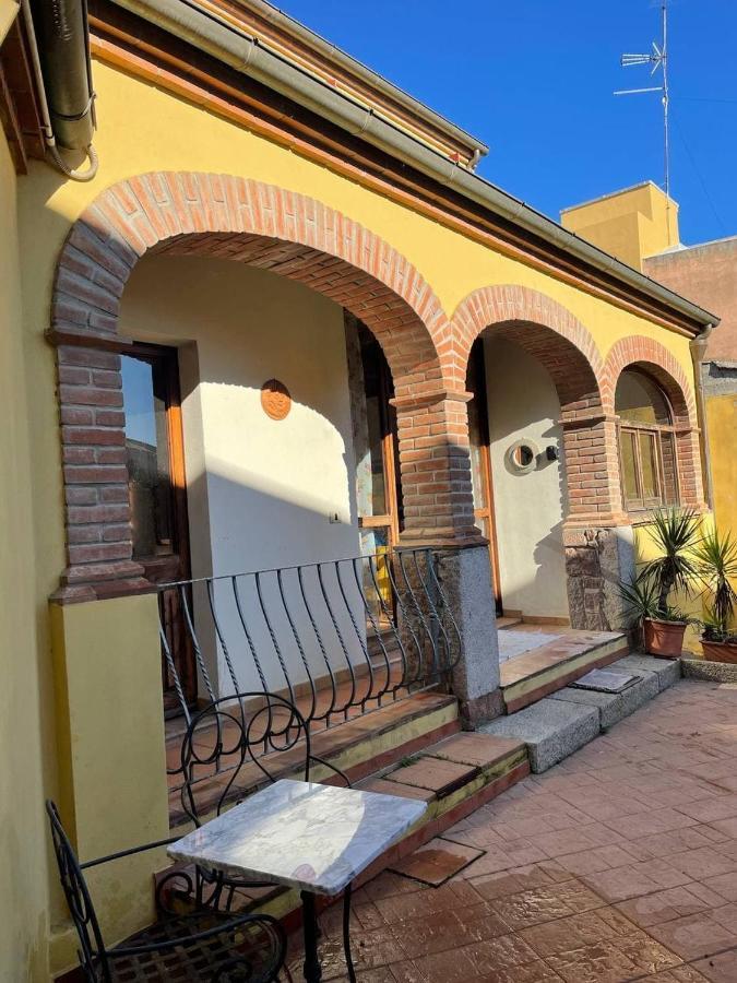Aventina Holiday Home Burcei Exterior foto